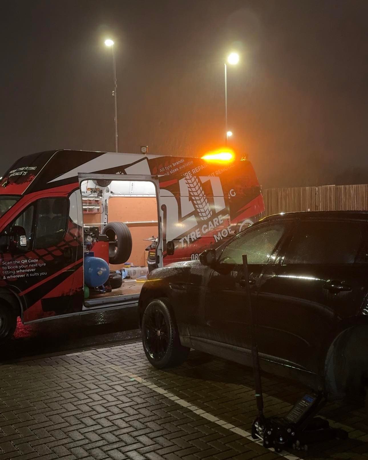 247 Tyre Care emergency call-out and on-site fitting